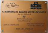 Emléktábla a Múzeum falán
